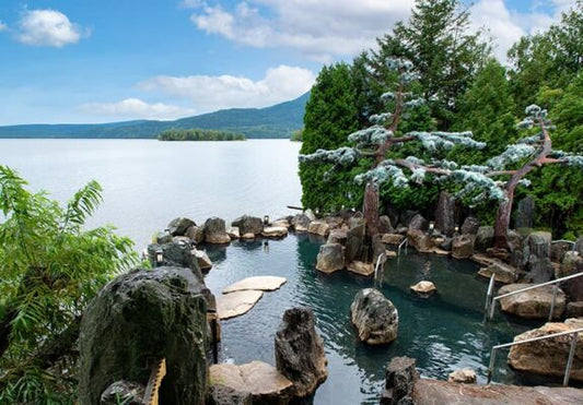 Lake Akan, Hokkaido: 4 Recommended Day-Trip Hot Springs