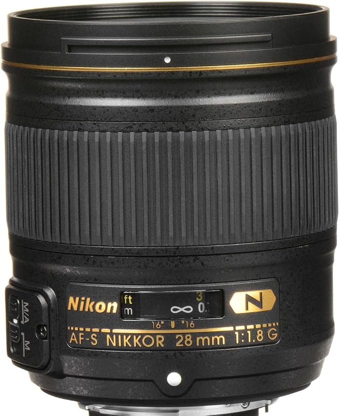 Nikon AF-S NIKKOR 28mm f/1.8G Prime Lens for Full-Frame Cameras