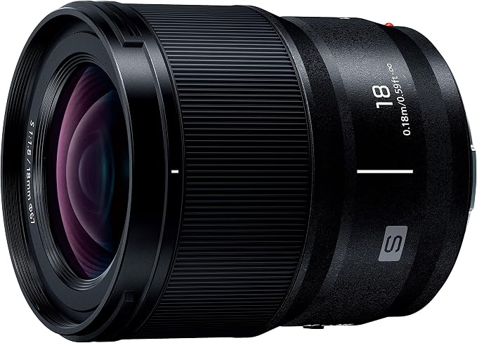 Panasonic Panasonic LUMIX Full-Frame Mirrorless Camera Large-Aperture Ultra-Wide-Angle Prime Lens S-S18